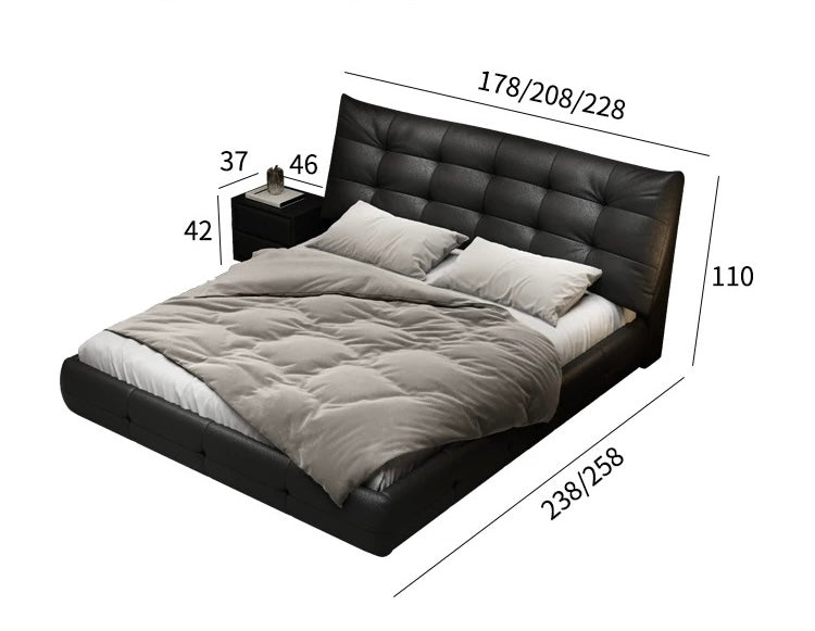 Italian-inspired Double Bed Master Bedroom Furniture Modern Design Luxurious Home