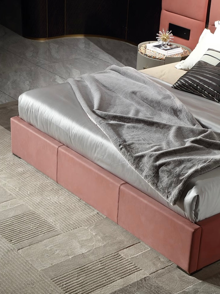 Modern Italian-style Bed Luxurious Double Bed Master Bedroom Furniture