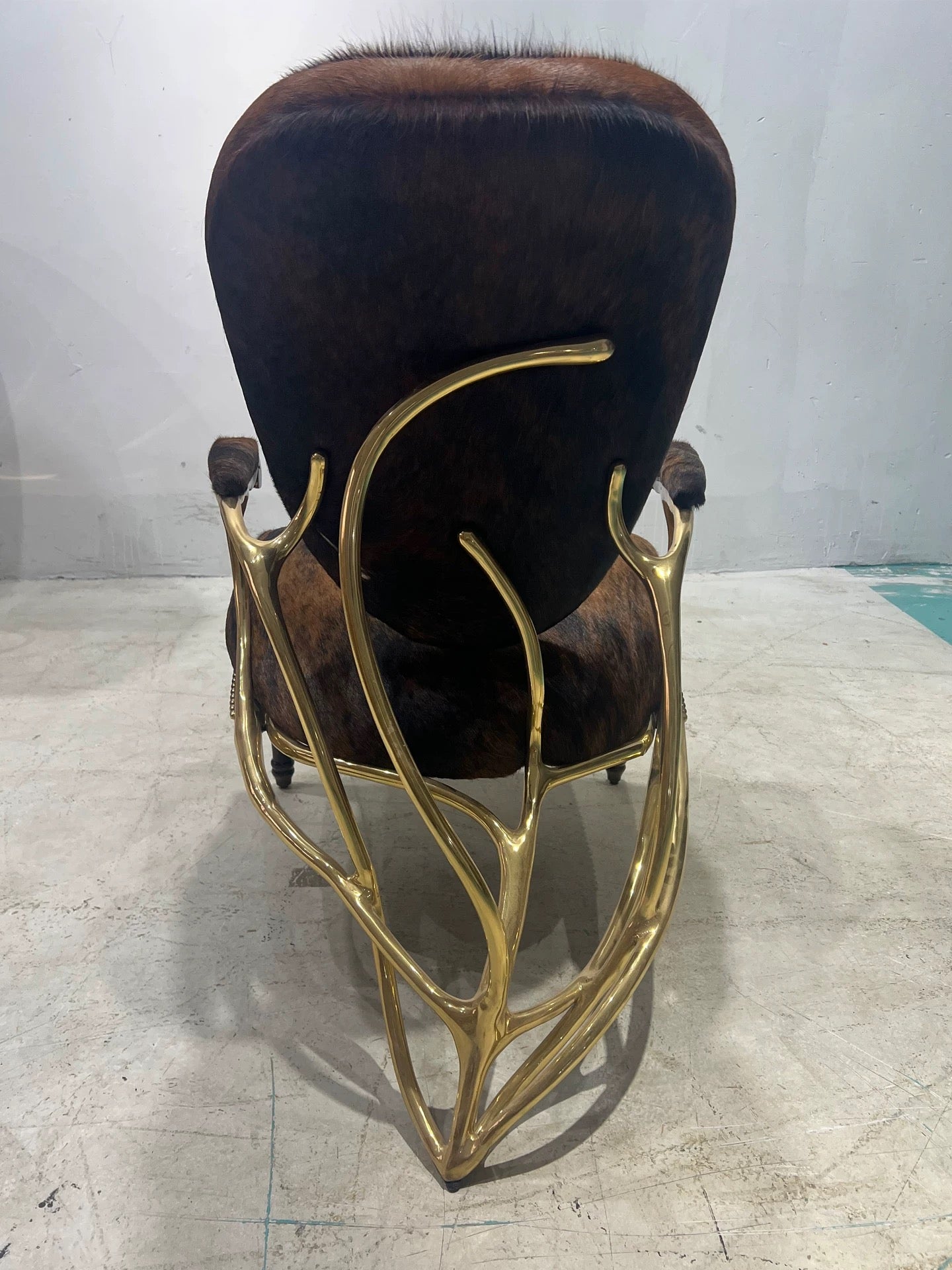 New Arrivals 2025 Autumn Furniture Idea from Butterfly Brass Cowhide ArmChair