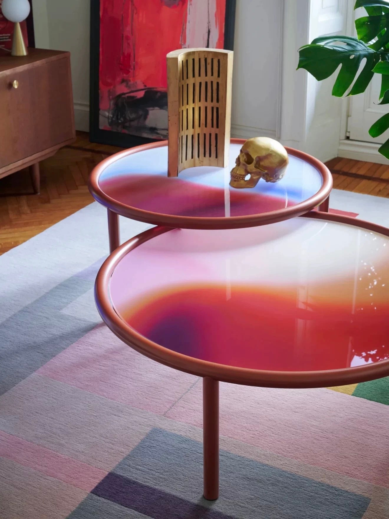Artistic Glass Coffee Table Designed by Italian Artist