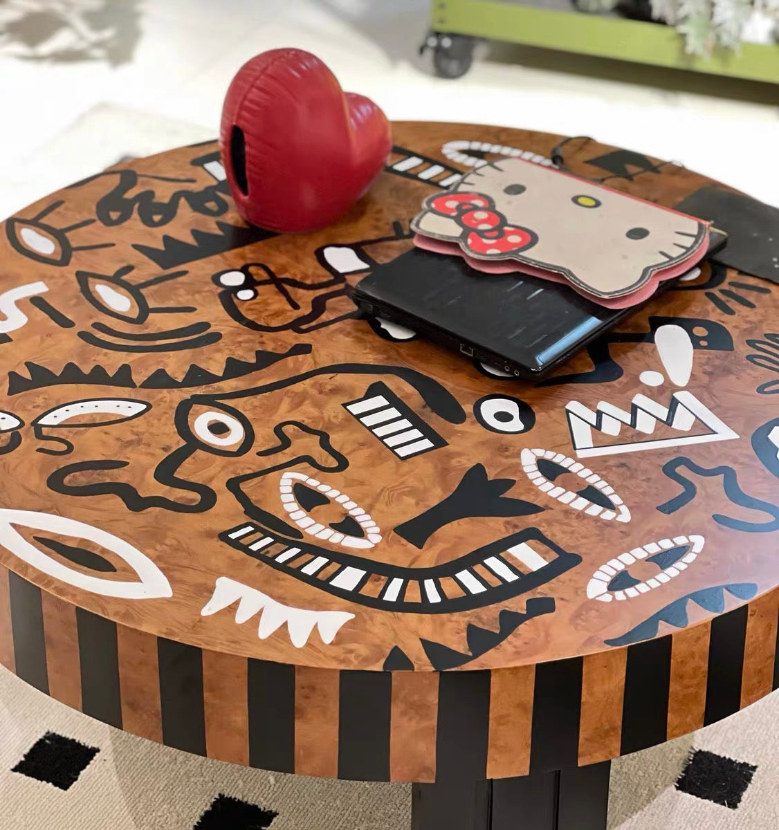 Intricate Vintage Painting Artistry Wood Coffee Table