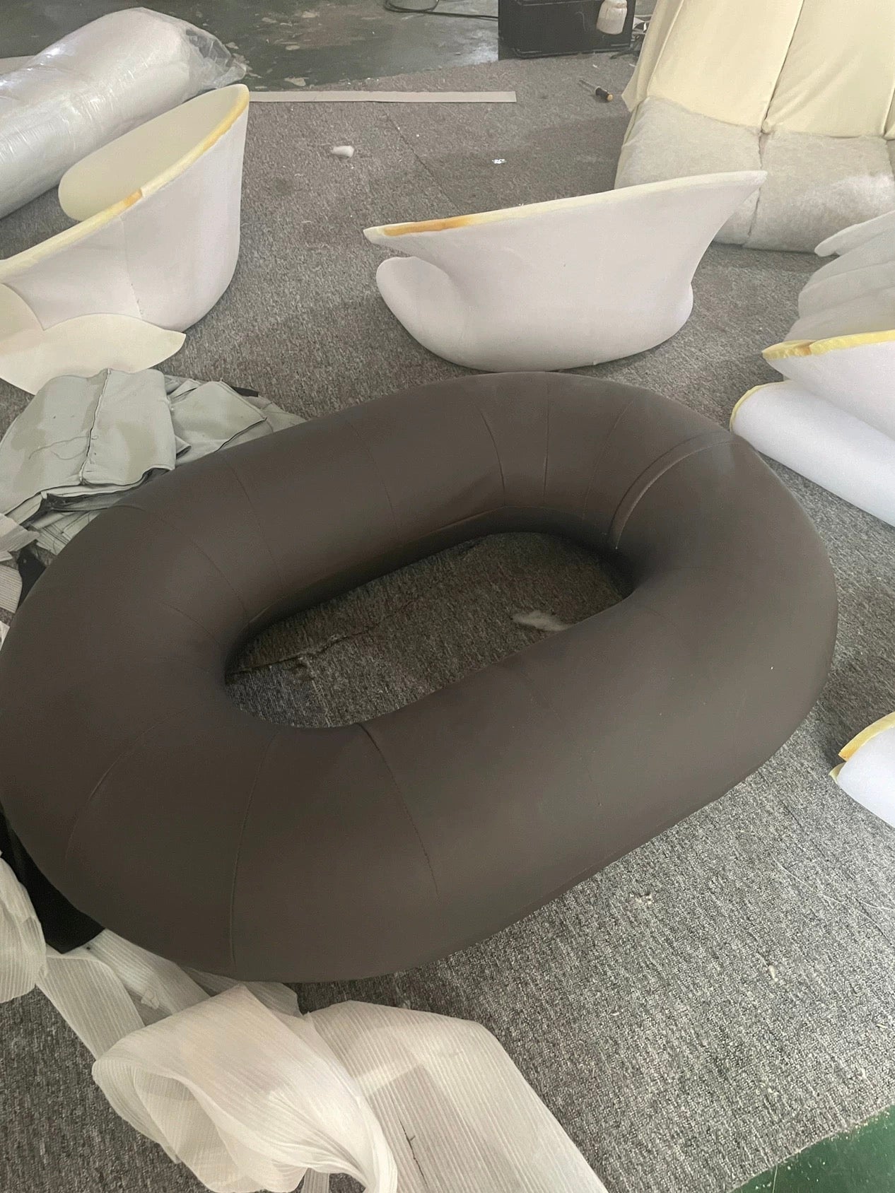 New Arrivals Spanish-inspired Link Sofa Unique Design Customized Furniture