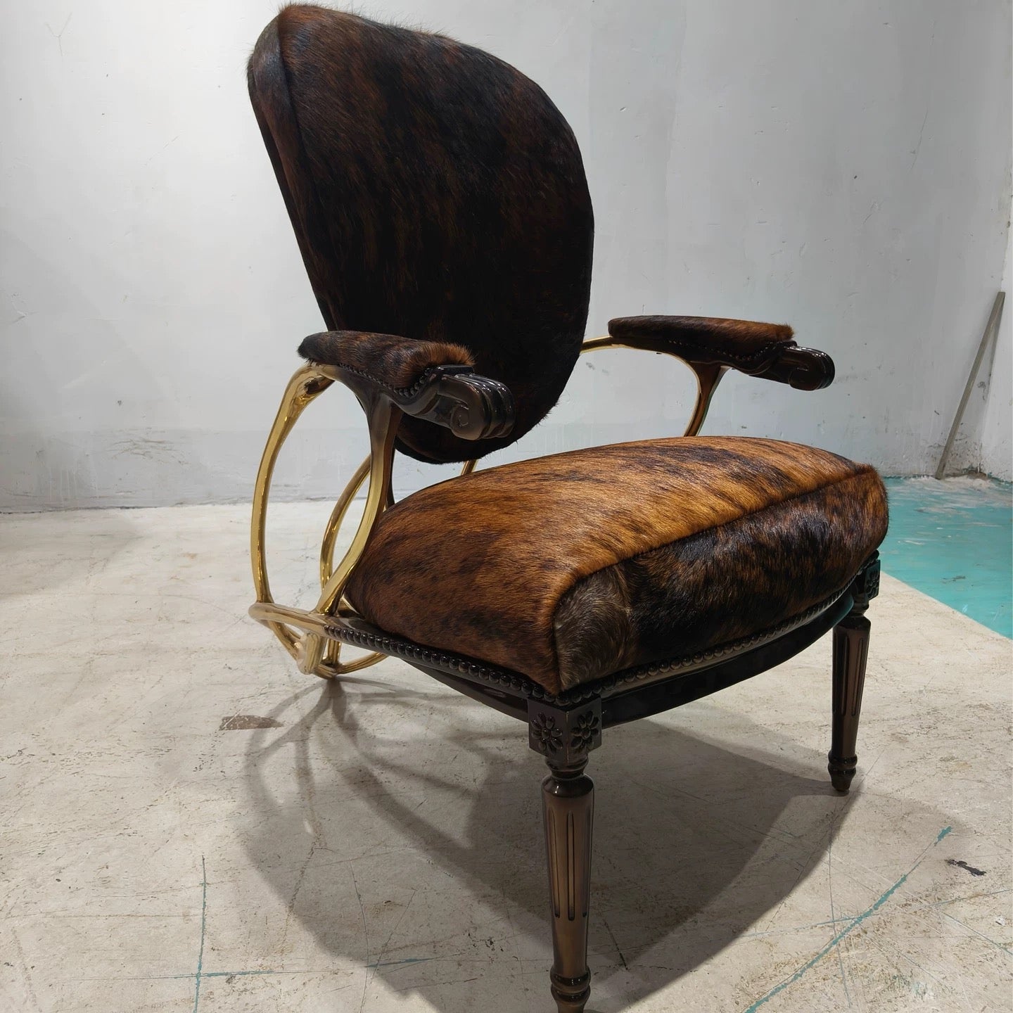New Arrivals 2025 Autumn Furniture Idea from Butterfly Brass Cowhide ArmChair