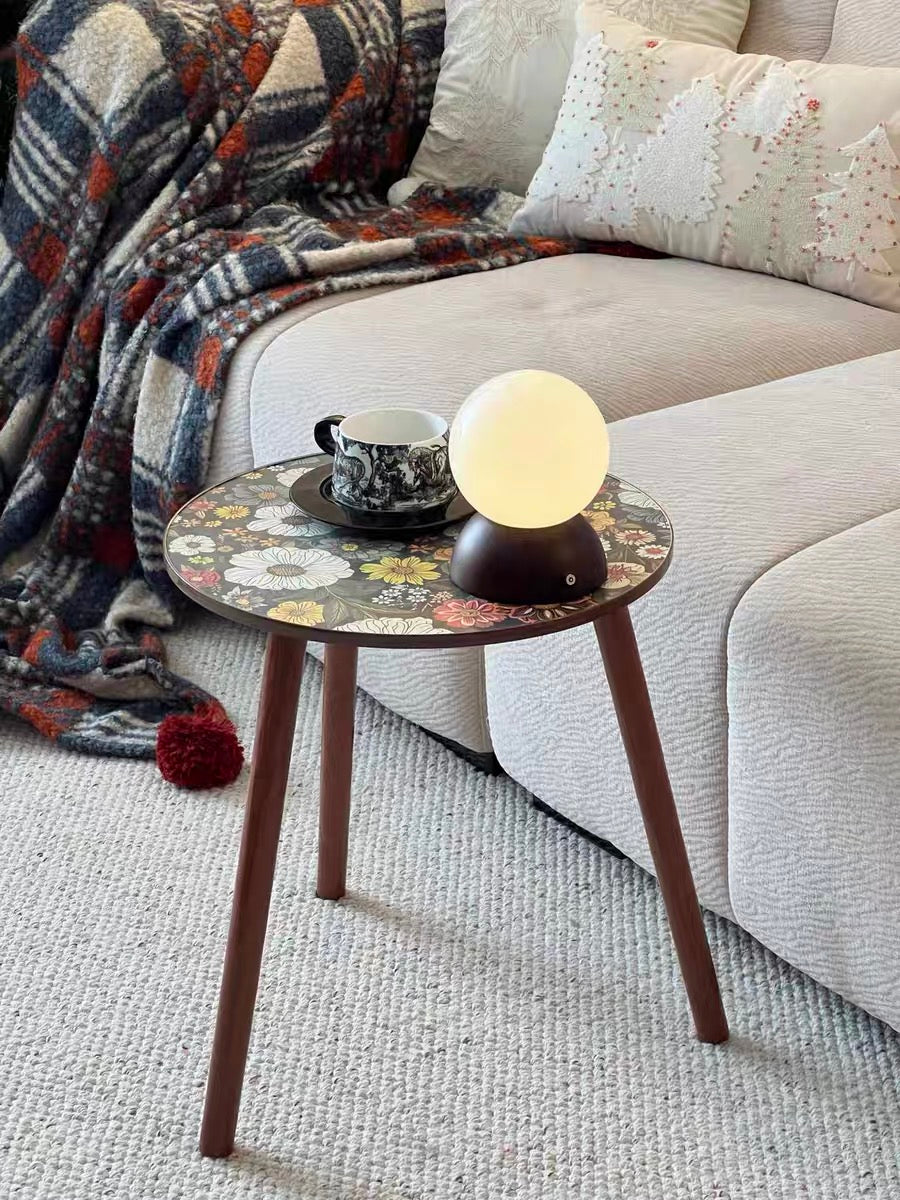 Group Purchase Vintage-inspired Side Table Artistic Coffee Table