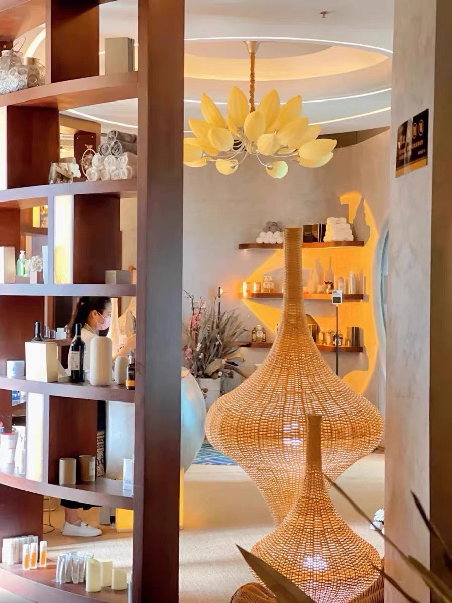 Japanese-style Floor Lamp Natural Rattan Craftsmanship Artistic Lighting Home Decor