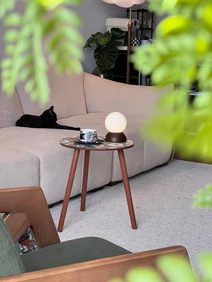 Group Purchase Vintage-inspired Side Table Artistic Coffee Table