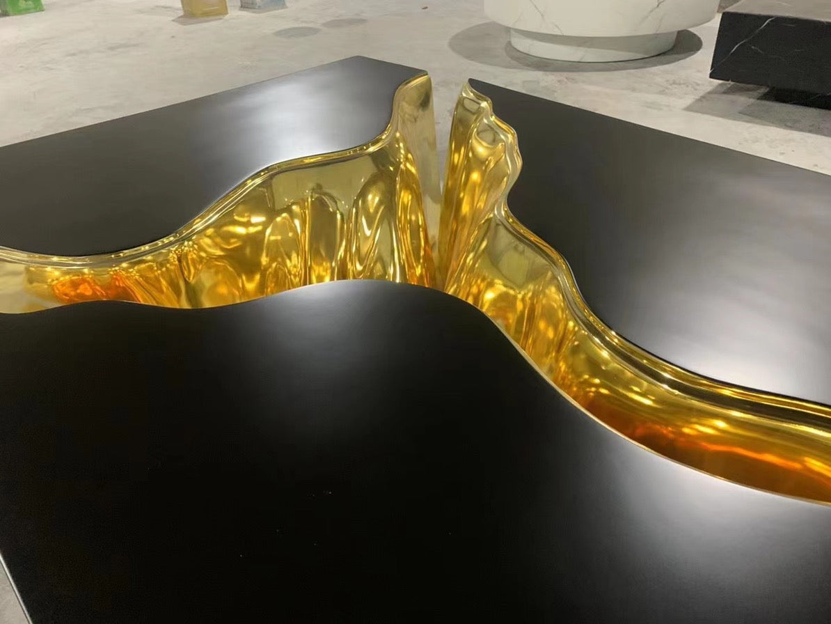 Abstract shape splitting coffee table high technique Stainless steel artwork