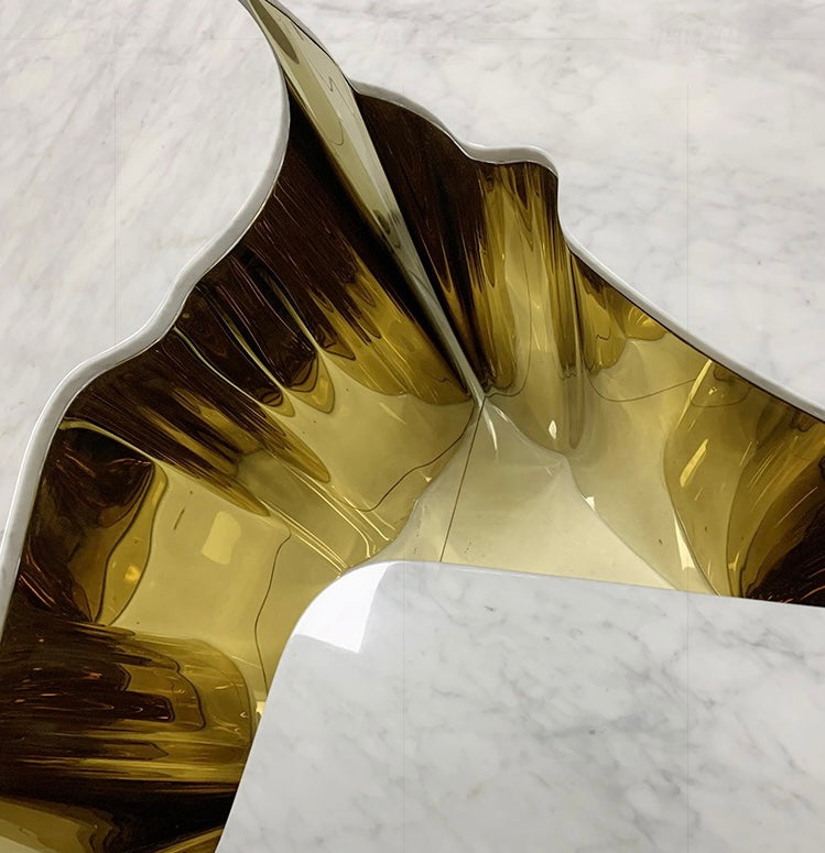 Abstract shape splitting coffee table high technique Stainless steel artwork