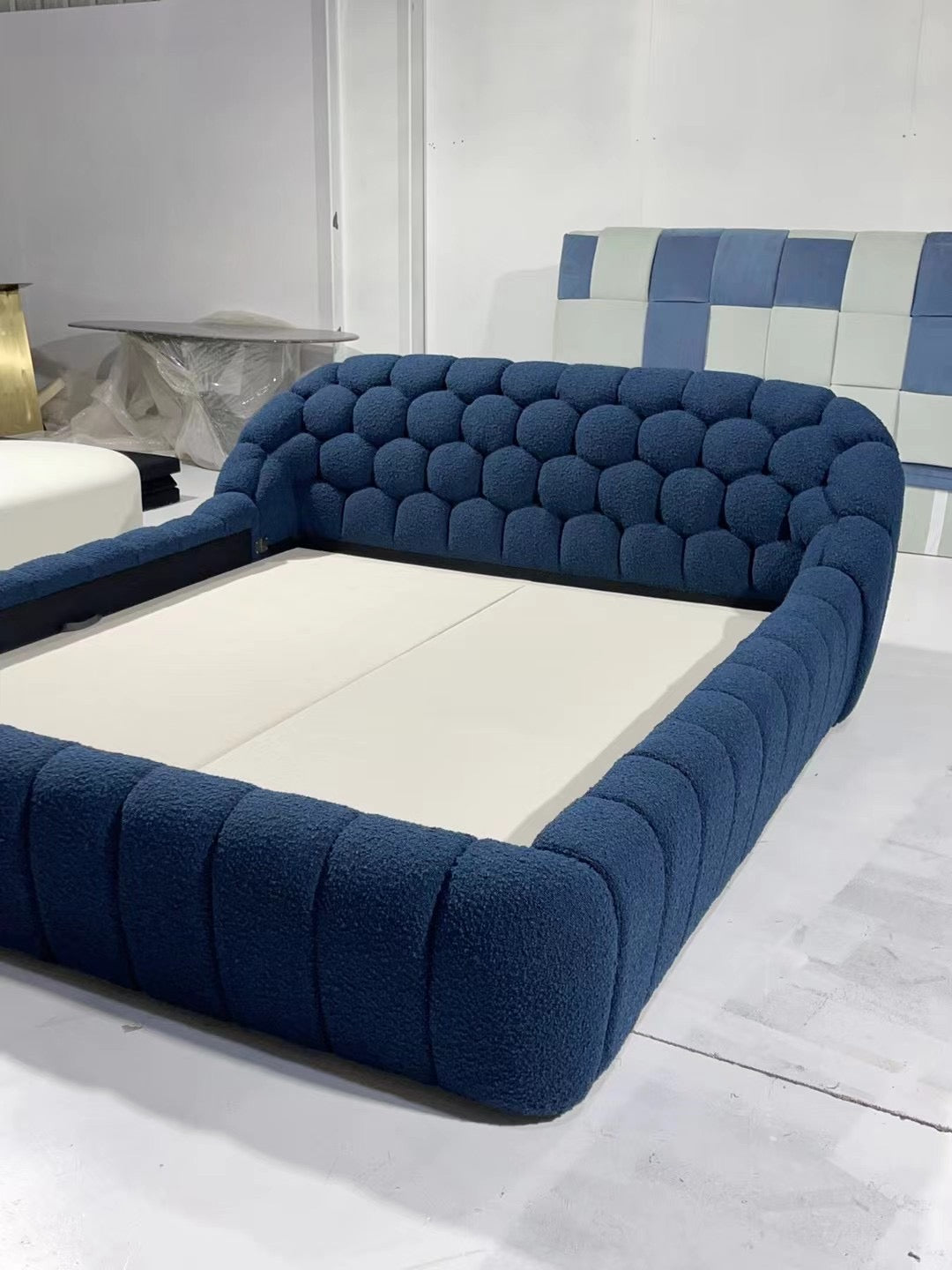 Bubble bed creative bed Italian designer
