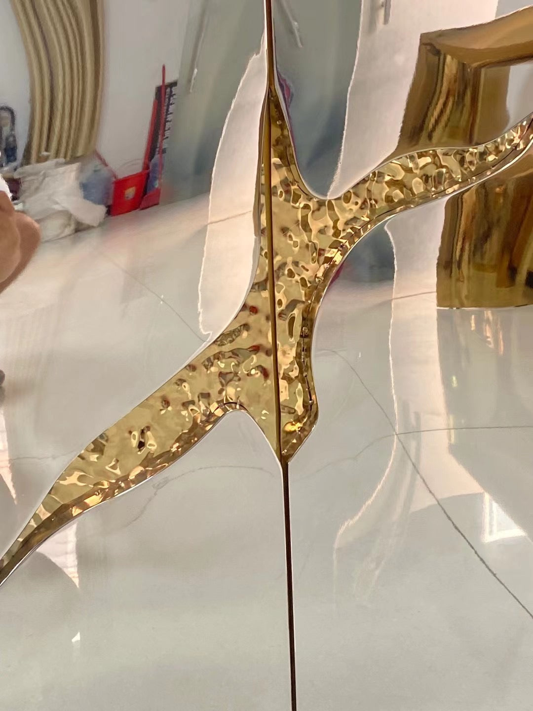 Stainless steel cabinet fashion design