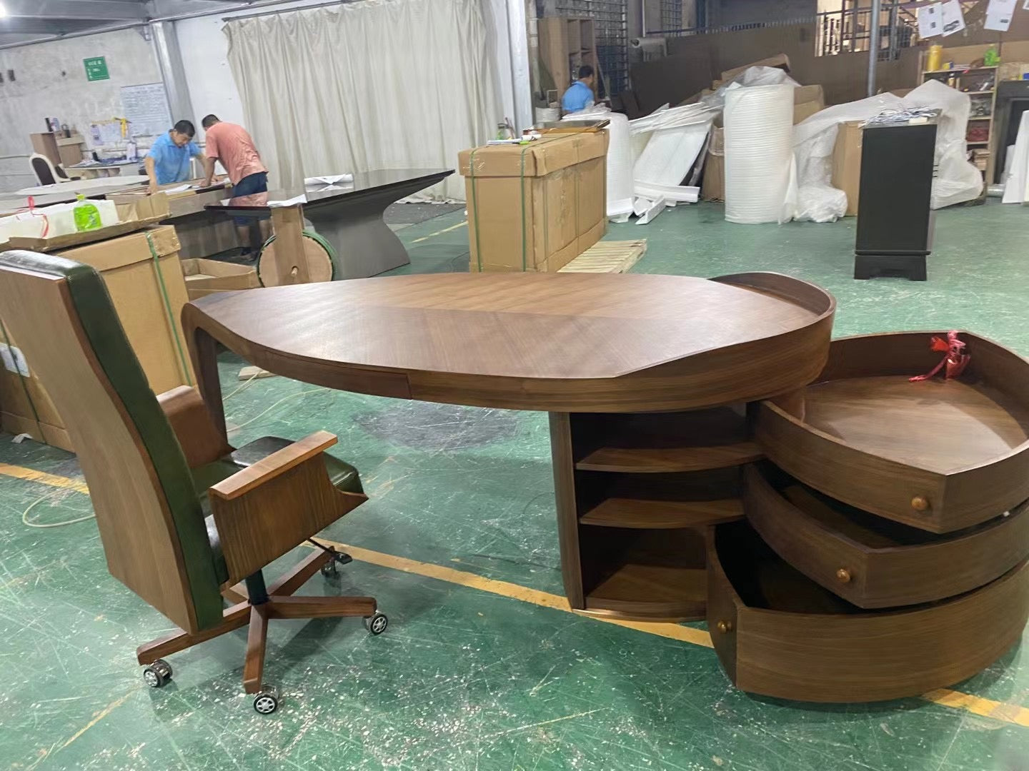 New design elegant luxury office table executive desk