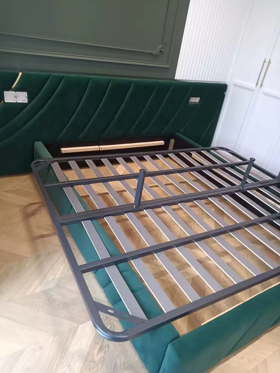 Italian modern design luxury double bed