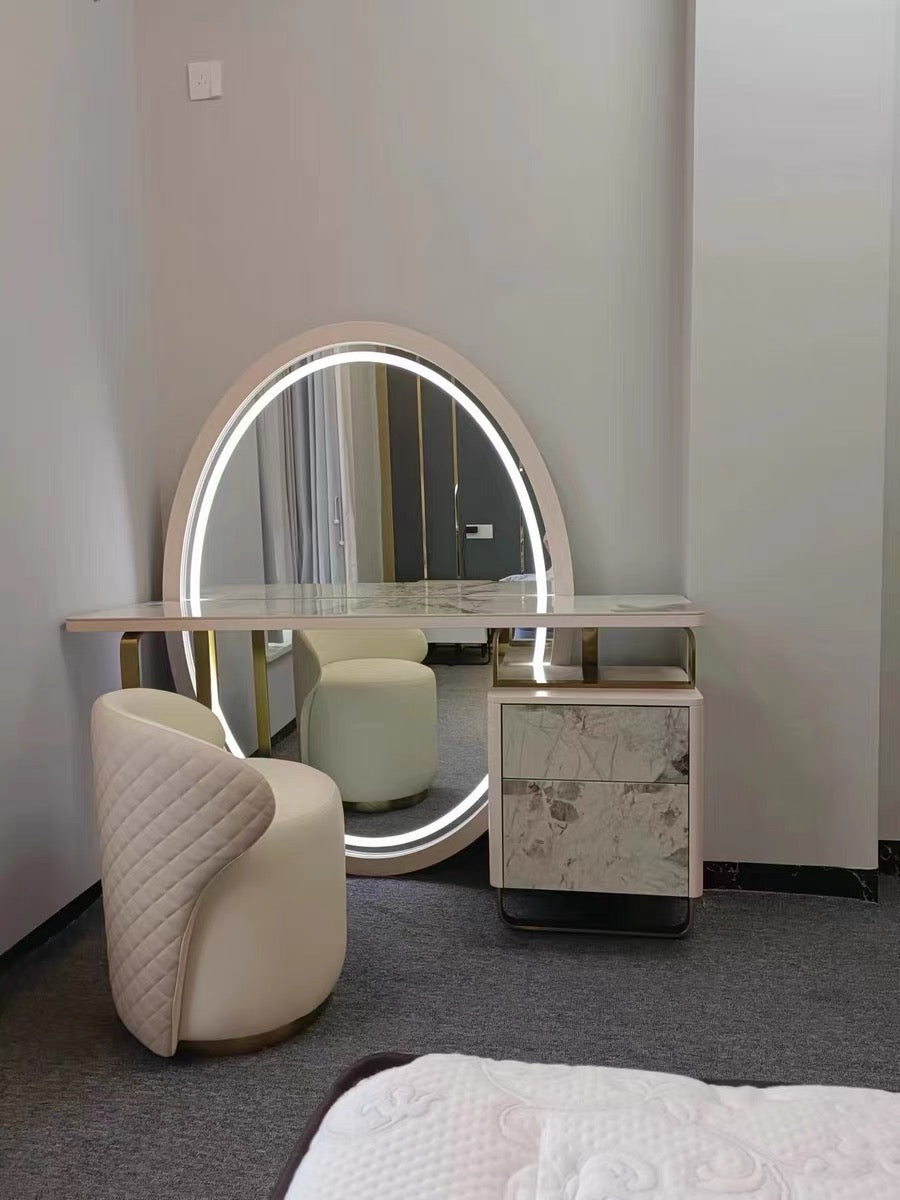 Elegant dresser girls dresser oval mirror led lighting Artwork furnishings Elegant dresser girls dresser oval mirror led lighting Artwork furnishings